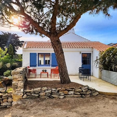 Awesome Home In Noirmoutier En Lile With Kitchen Extérieur photo